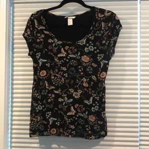 Medium H&M Mama nursing shirt